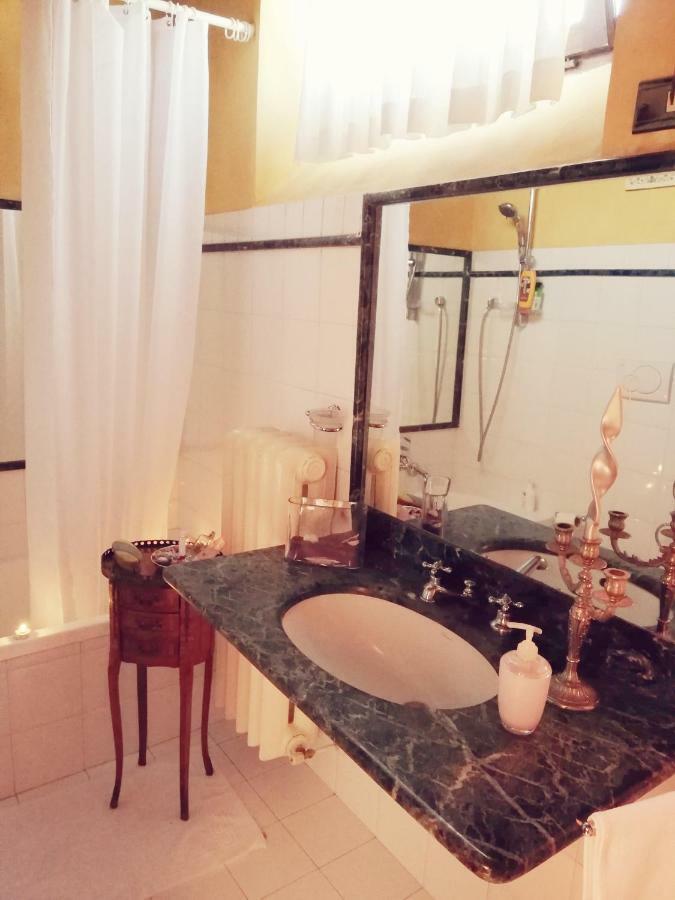 Appartement Sotto I Tetti Del Borgo à Spolète Extérieur photo