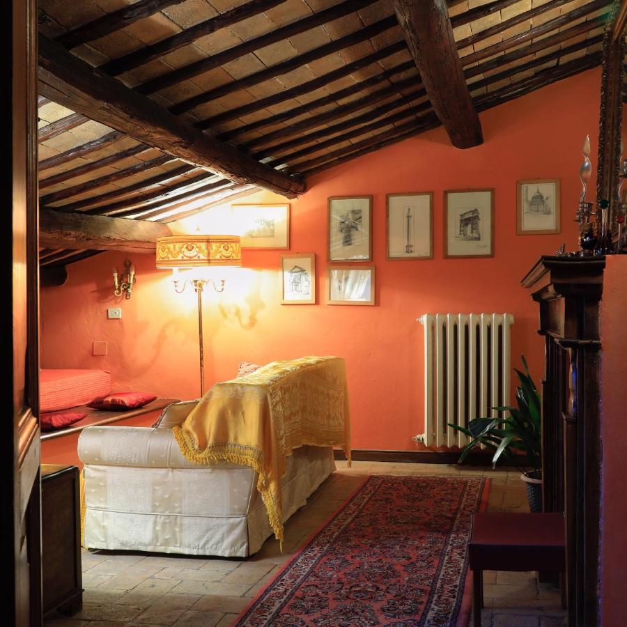 Appartement Sotto I Tetti Del Borgo à Spolète Extérieur photo
